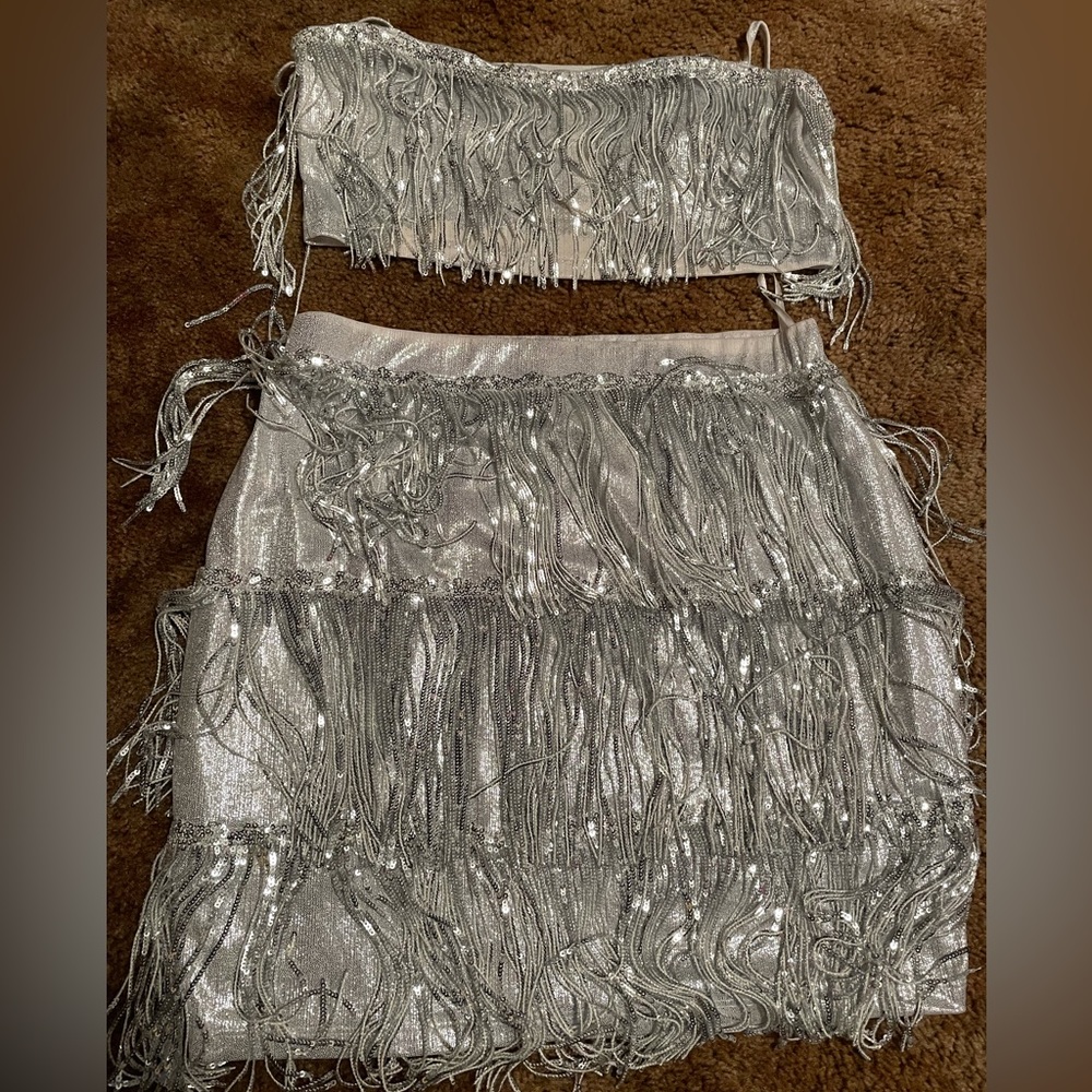 Two piece fringe set